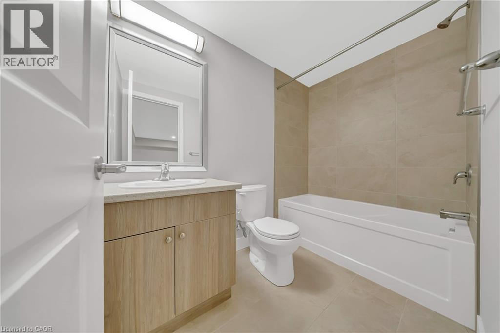 #3 745 CHELTON Road - 39