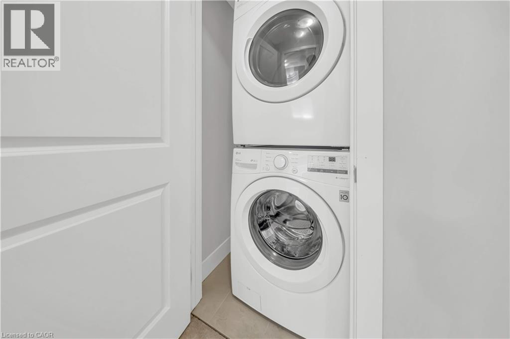 #3 745 CHELTON Road - Image 35