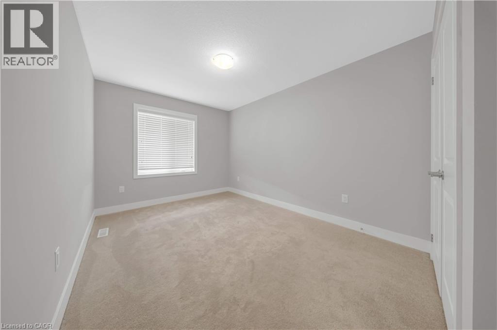 #3 745 CHELTON Road - 32