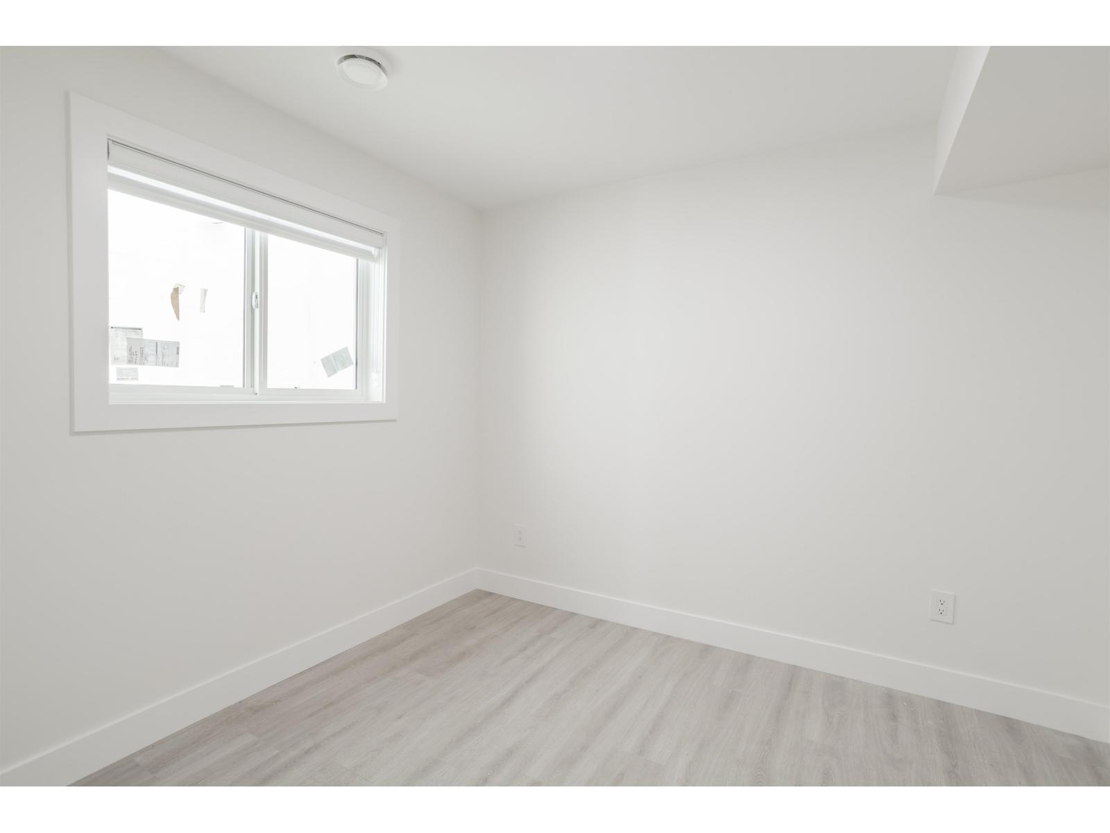 112 SPRINGFIELD DRIVE, Langley