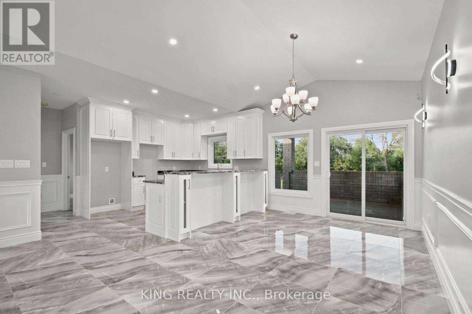 1224 TOURANGEAU ROAD - 13