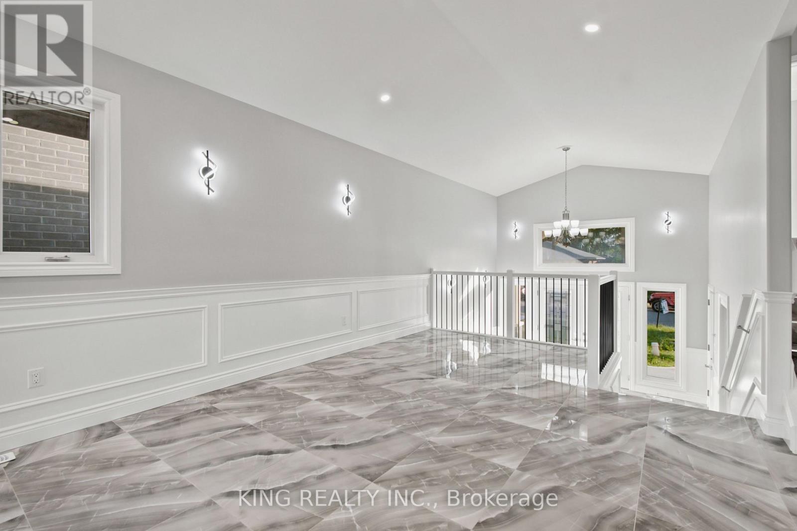 1224 TOURANGEAU ROAD - 10