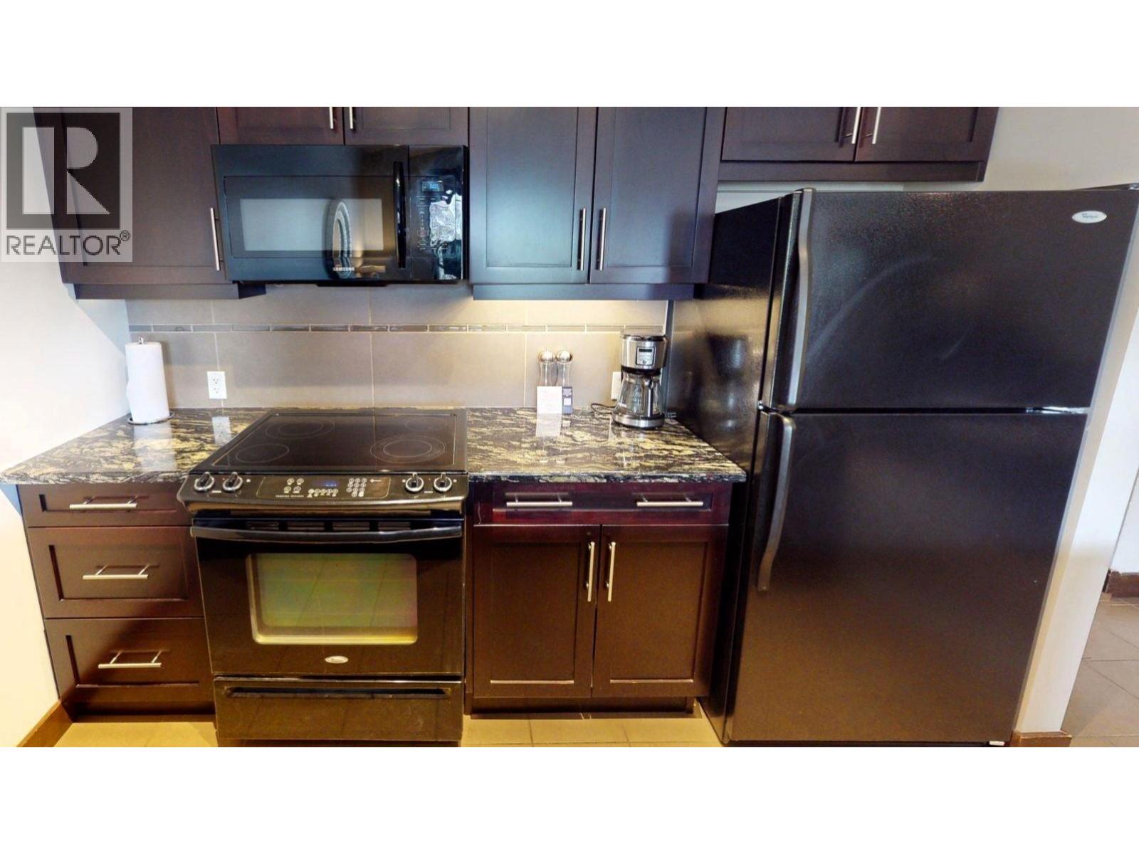 #715 E 700 BIGHORN Boulevard - 20