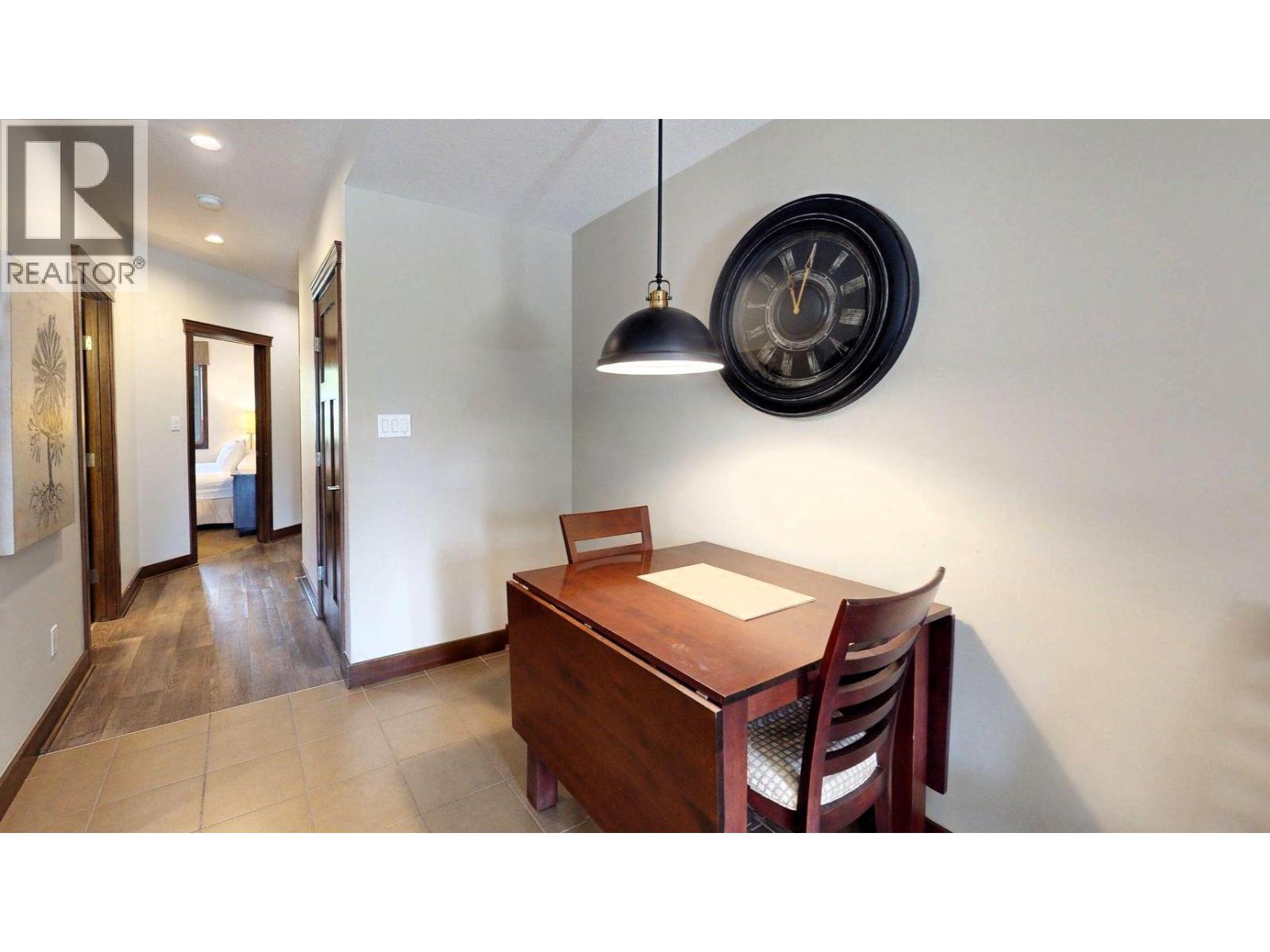 #715 E 700 BIGHORN Boulevard - 24