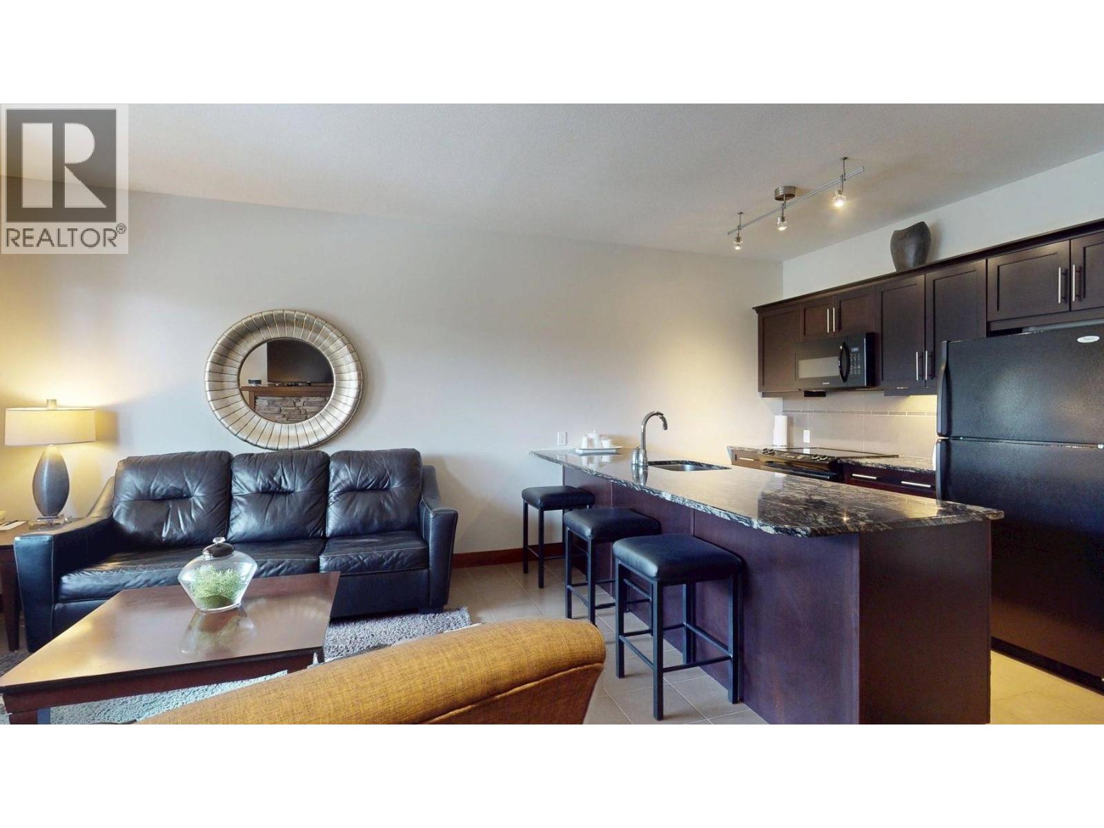 #715 E 700 BIGHORN Boulevard - 17