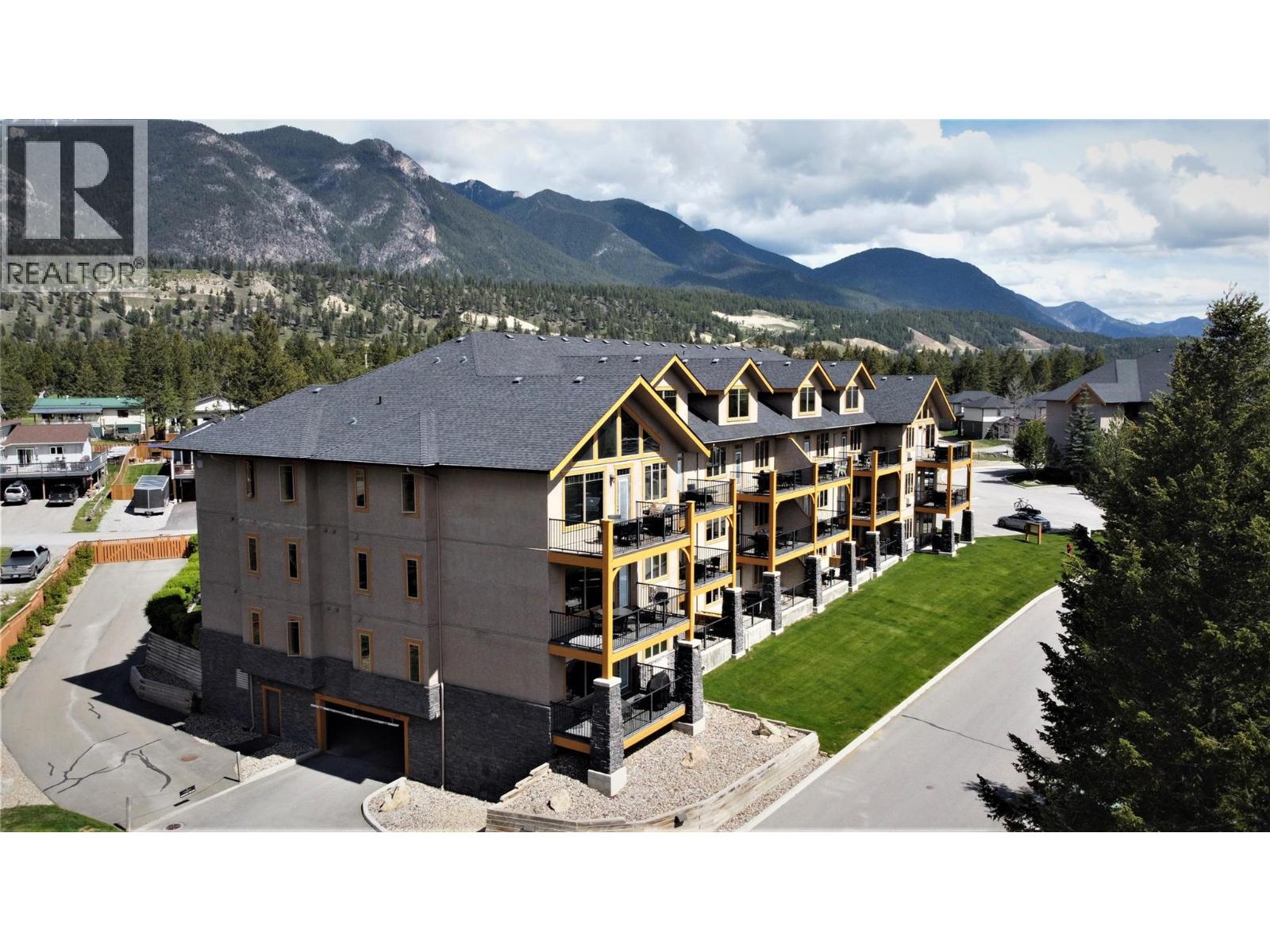 #715 E 700 BIGHORN Boulevard - 39