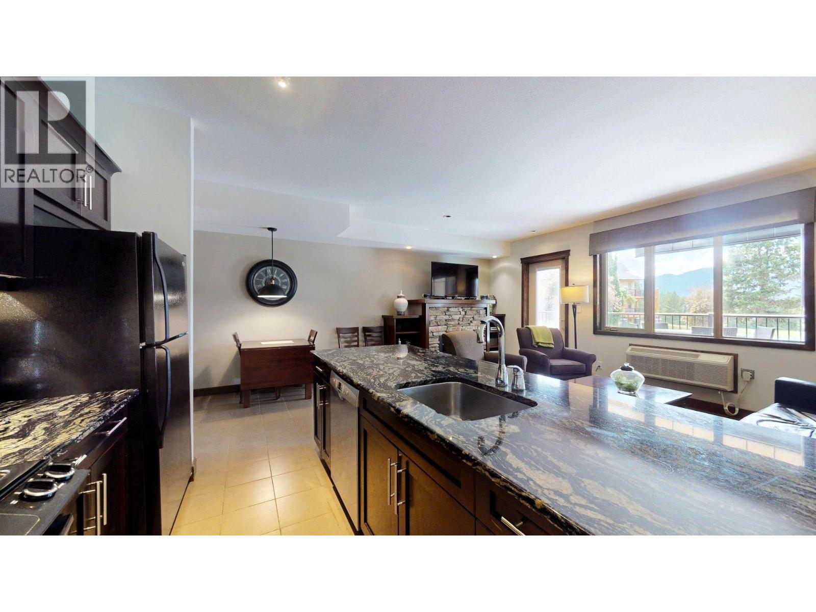 #715 E 700 BIGHORN Boulevard - 22