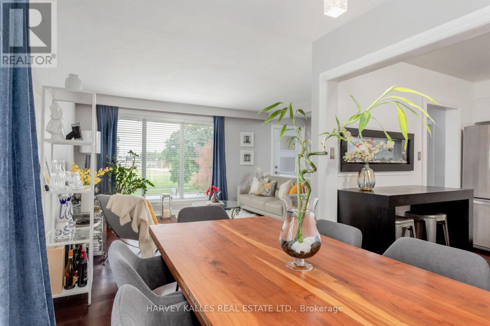 49 LEARMONT DRIVE - 11