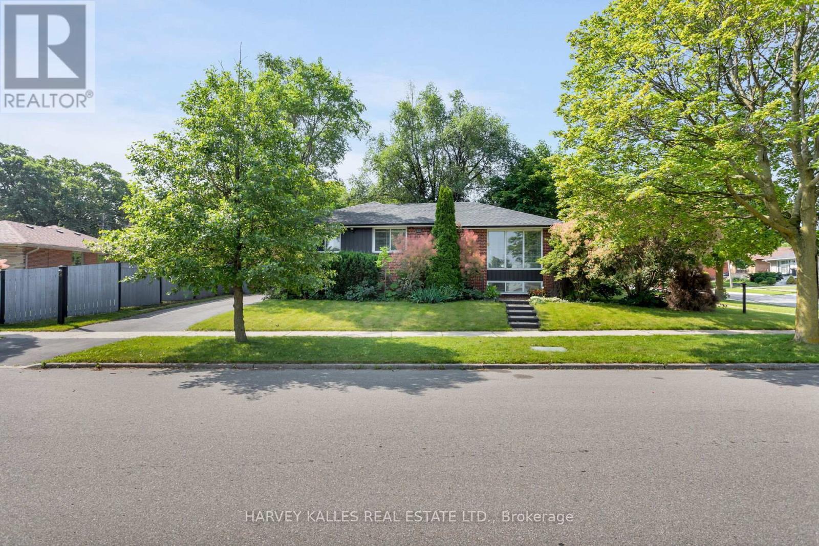 49 LEARMONT DRIVE - 3