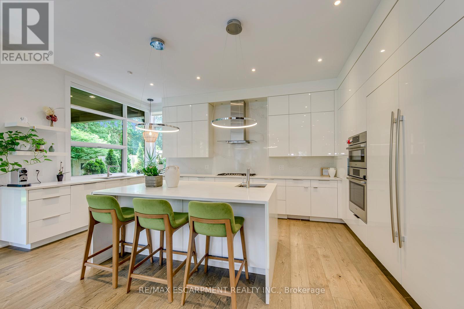2104 DEVON ROAD - 11