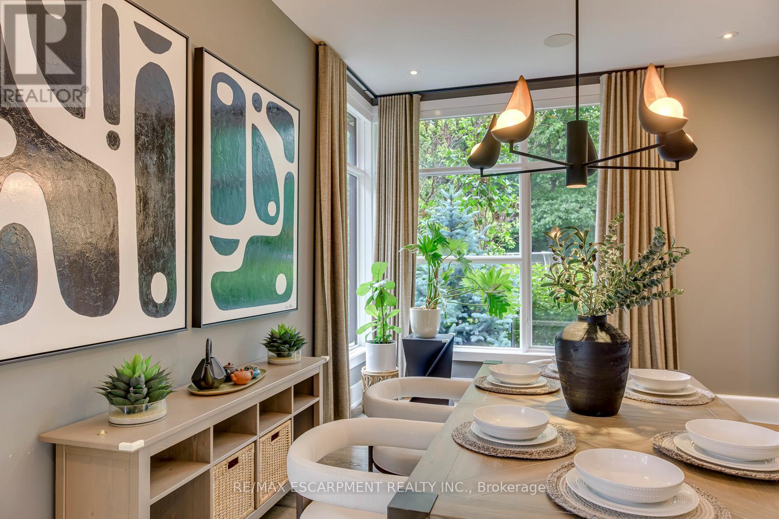 2104 DEVON ROAD - 18