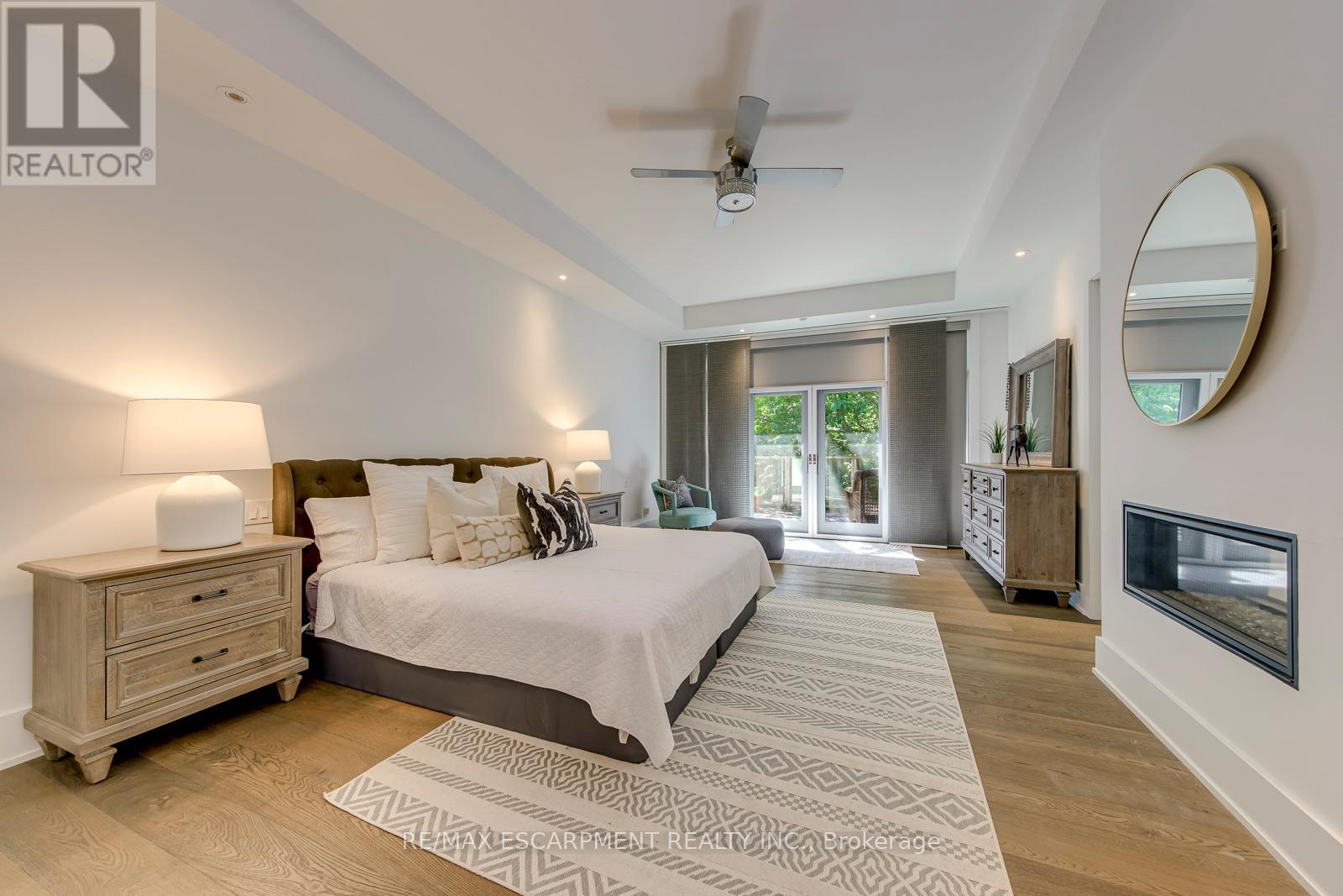 2104 DEVON ROAD - 26