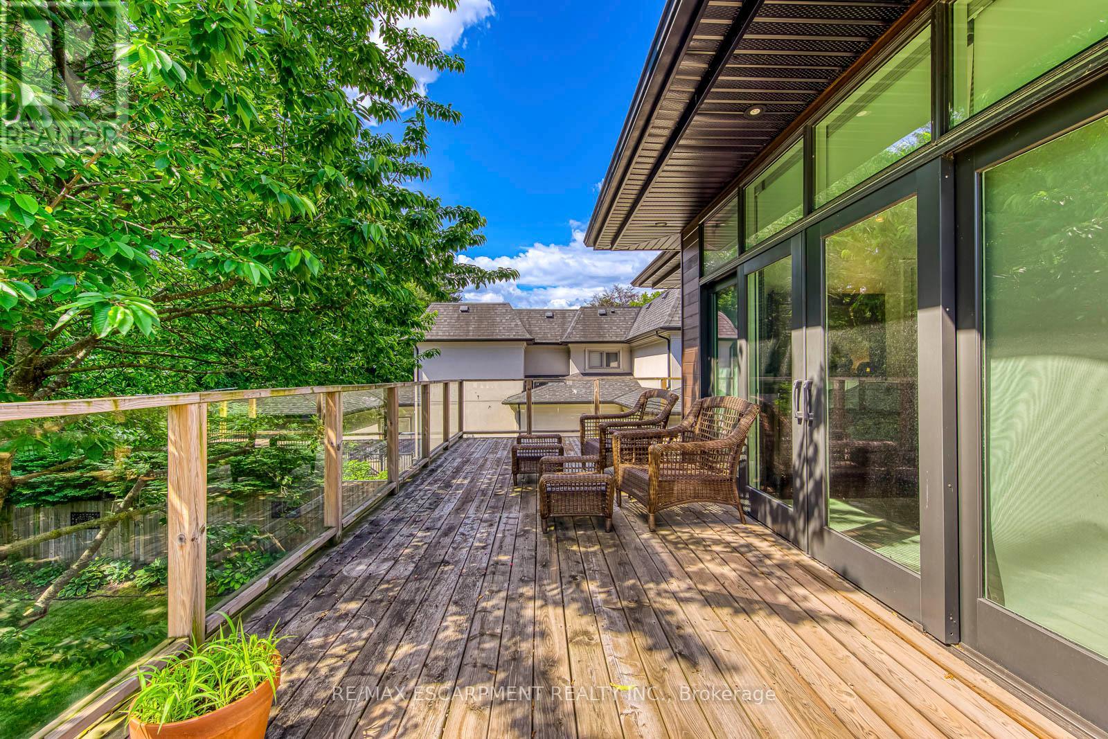 2104 DEVON ROAD - 28