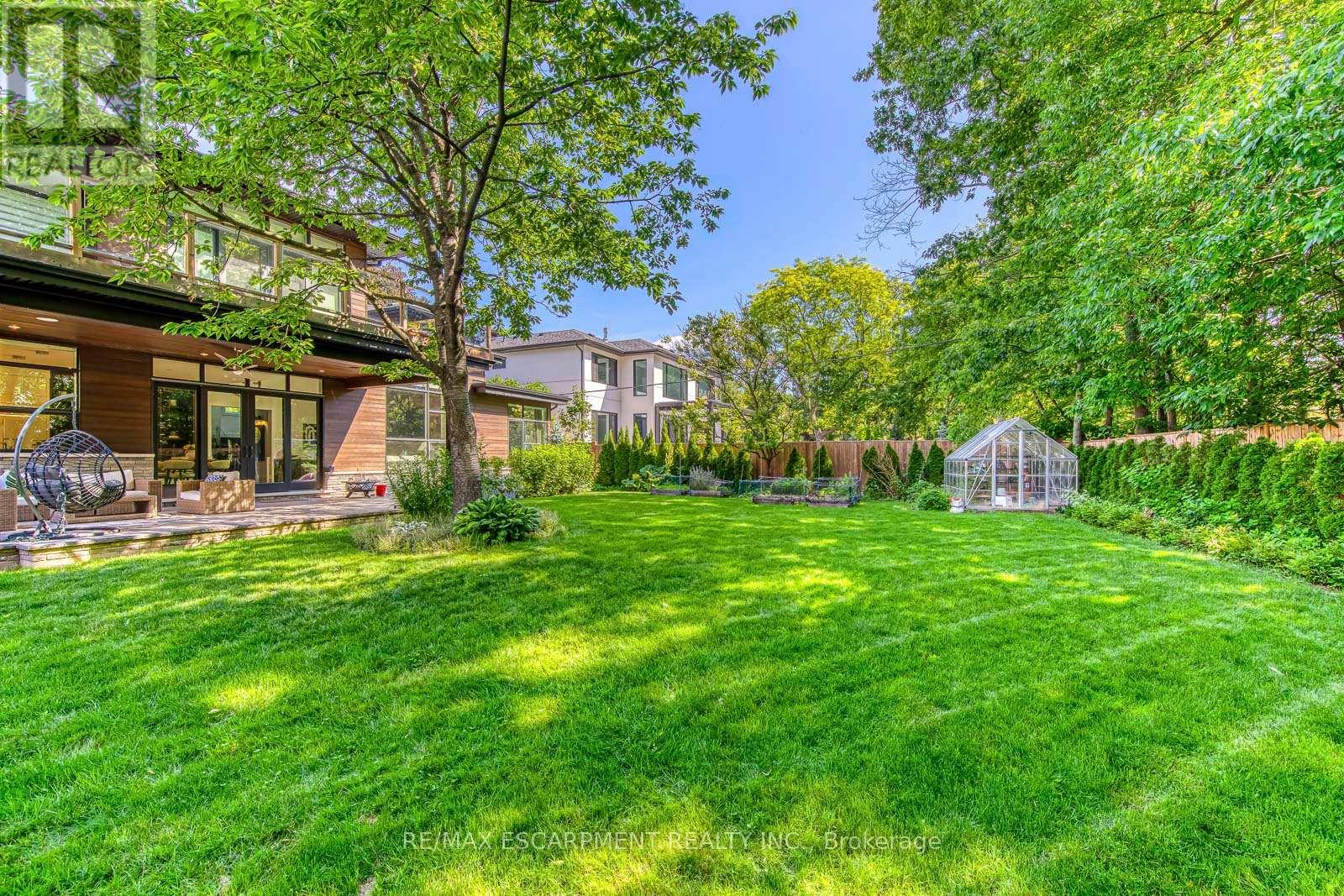 2104 DEVON ROAD - 46