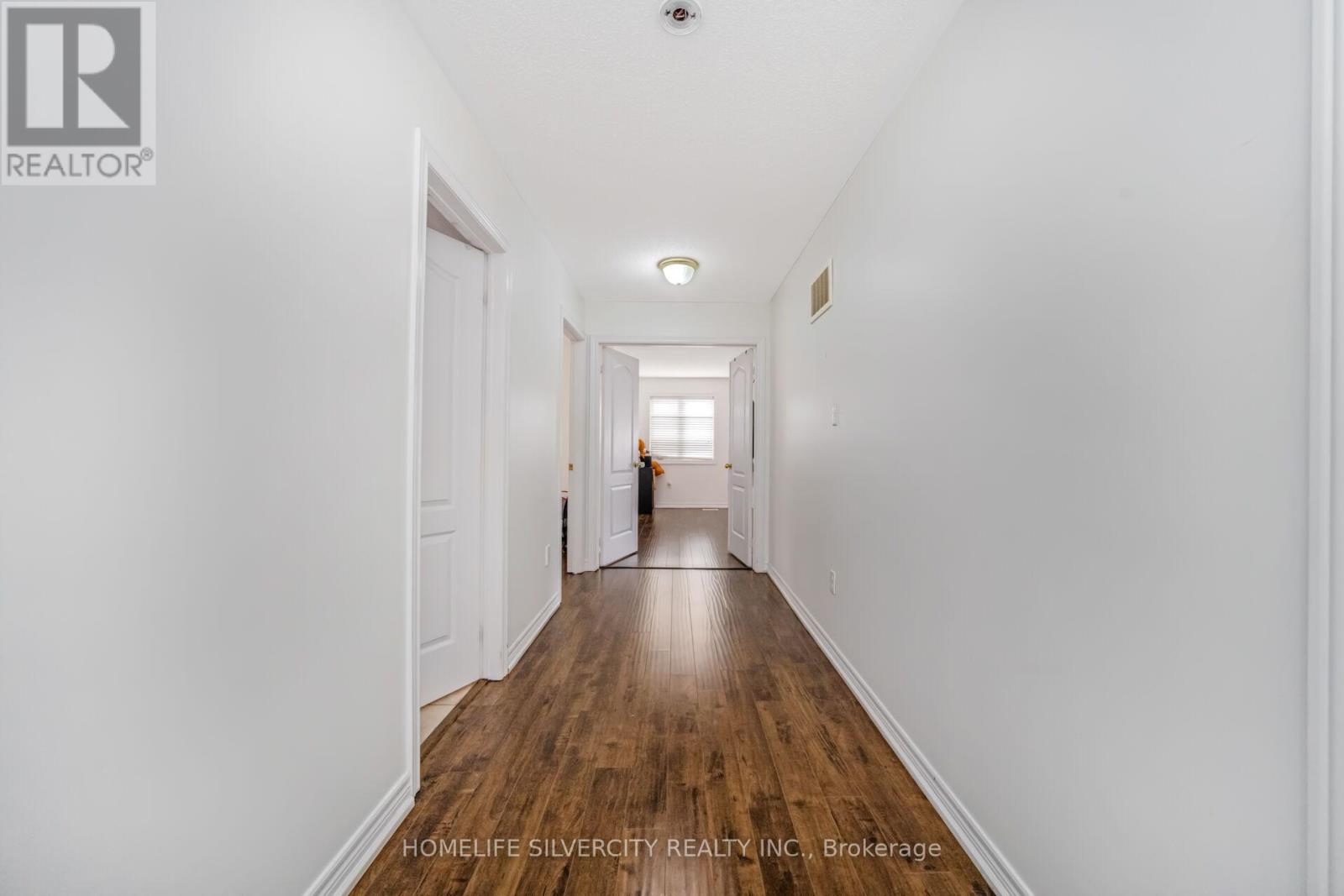4 FOSSIL STREET - 24