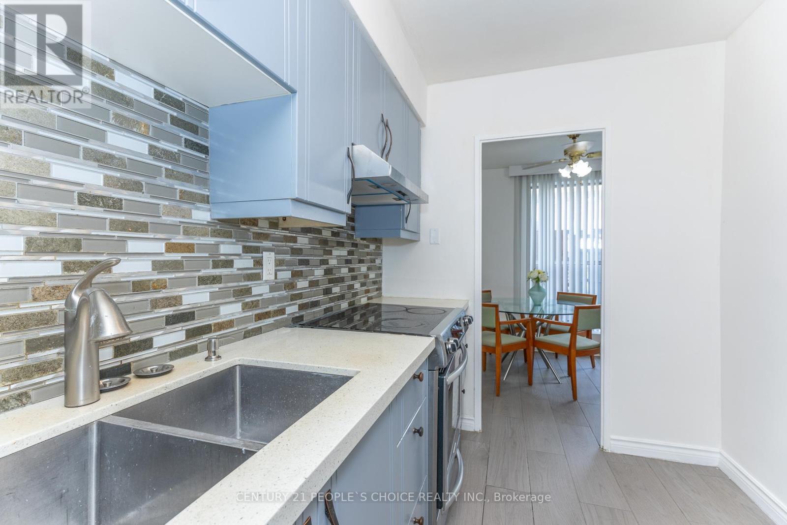 #106 10 EDDYSTONE AVENUE N - 10