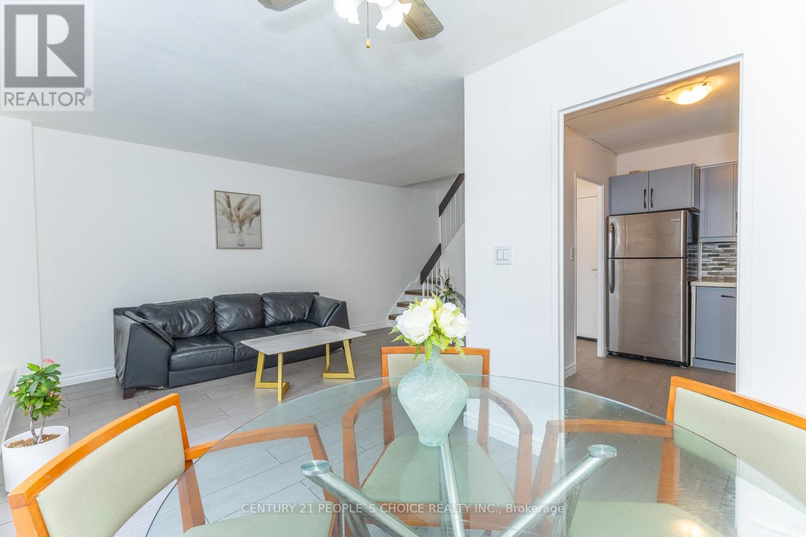 #106 10 EDDYSTONE AVENUE N - 13