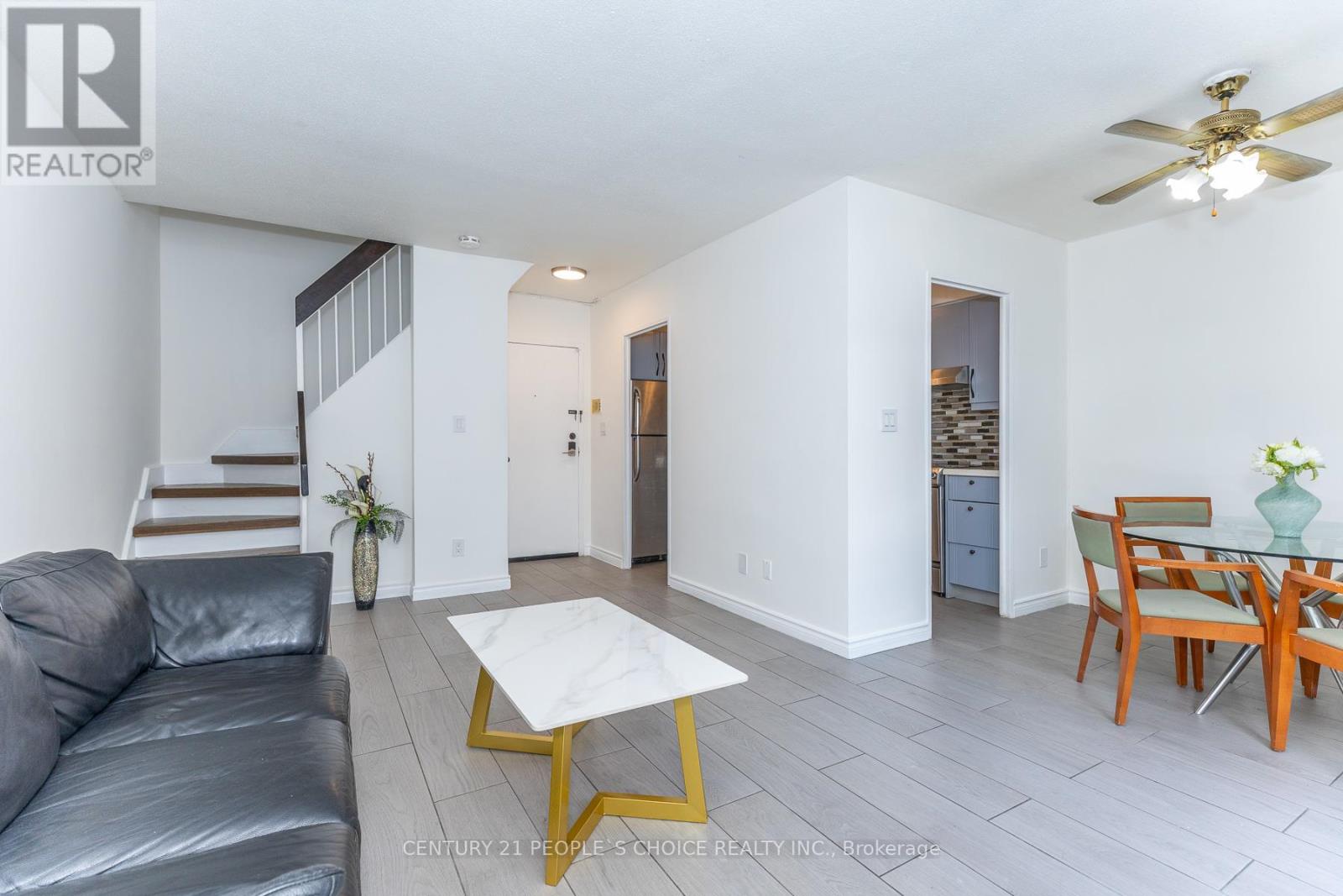 #106 10 EDDYSTONE AVENUE N - 7
