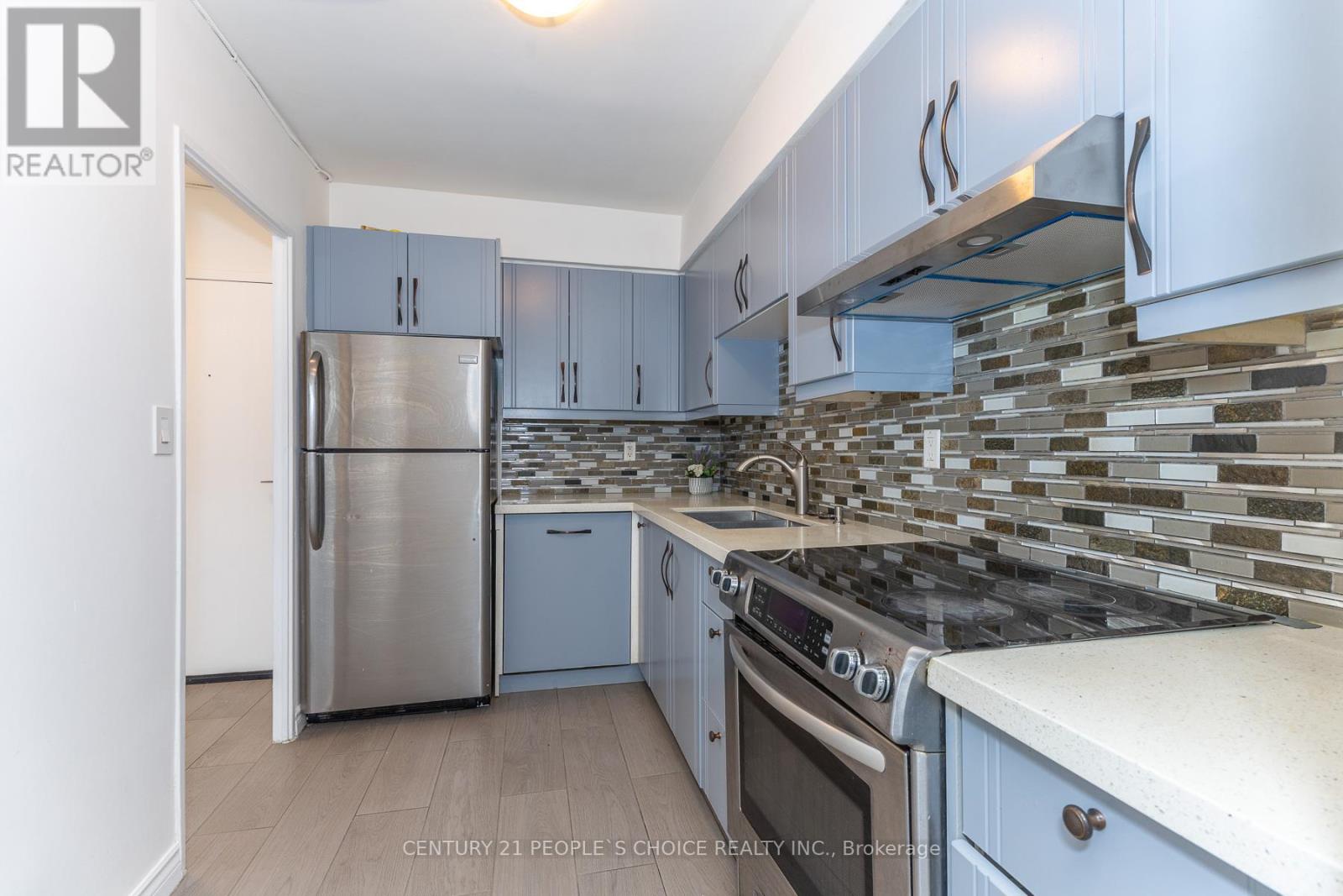 #106 10 EDDYSTONE AVENUE N - 8