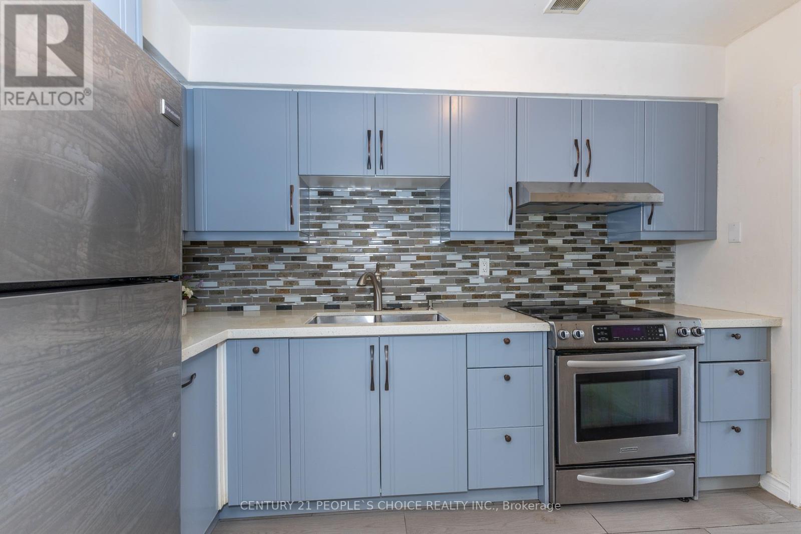 #106 10 EDDYSTONE AVENUE N - 9