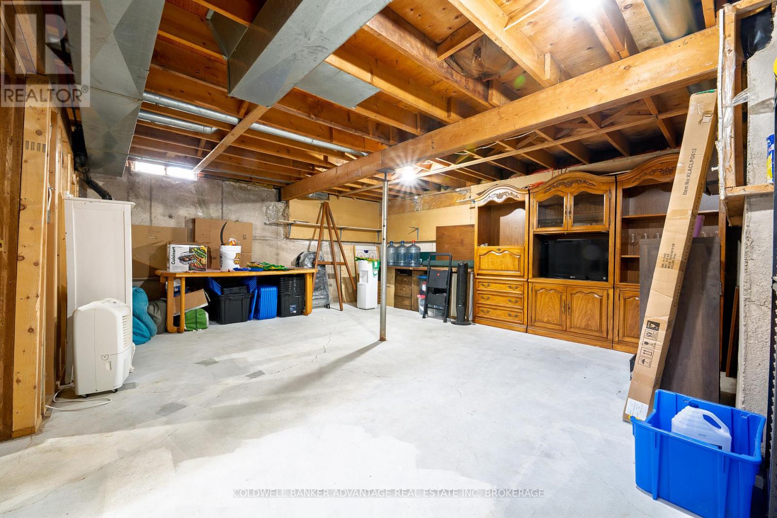 25 NEWLEAF CRESCENT - 20
