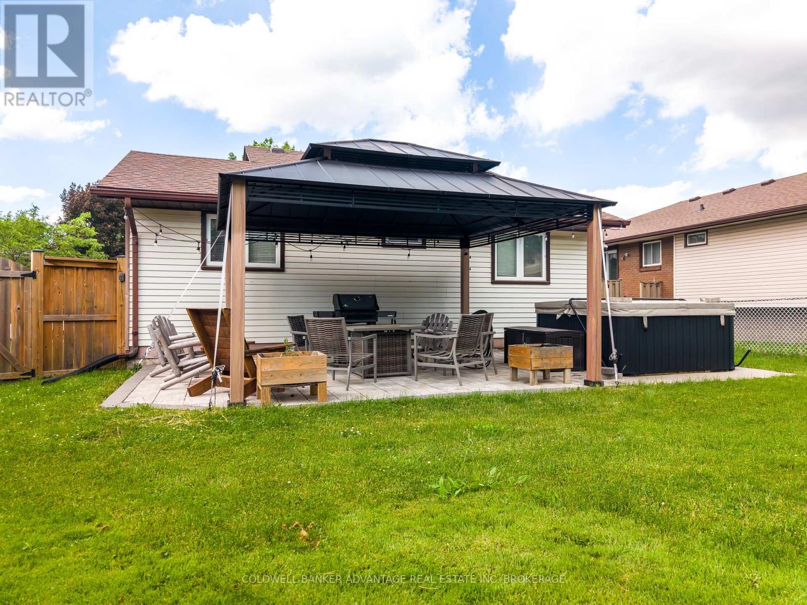 25 NEWLEAF CRESCENT - 23