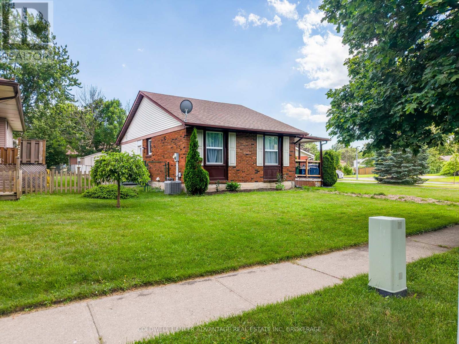 25 NEWLEAF CRESCENT - 3
