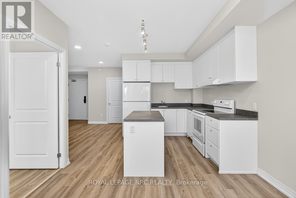 #UP20 50 HERRICK AVENUE - 29