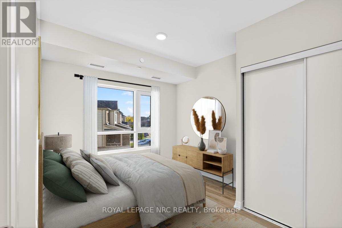 #UP20 50 HERRICK AVENUE - 31