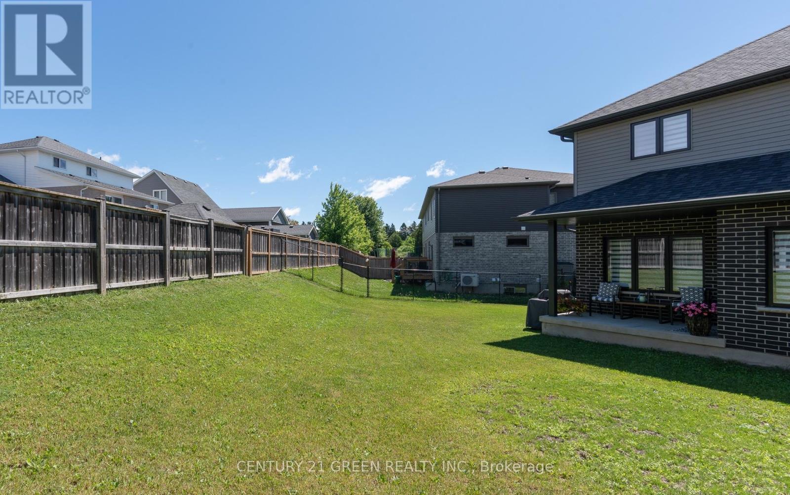 51 CRAB APPLE COURT - 11