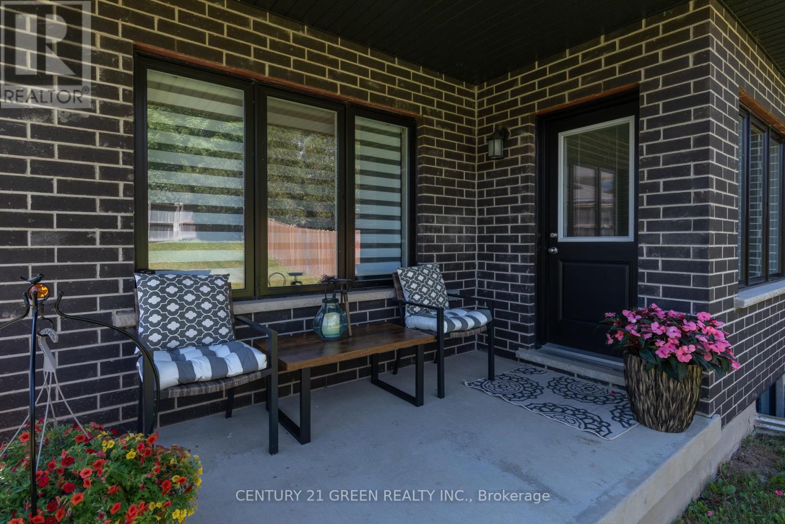 51 CRAB APPLE COURT - 14