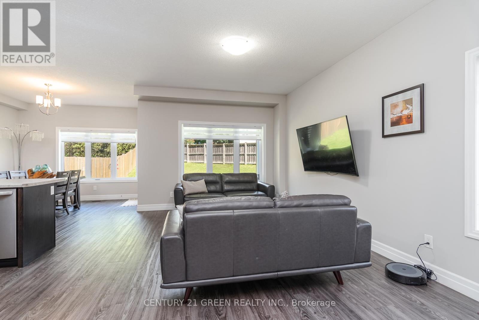 51 CRAB APPLE COURT - 18