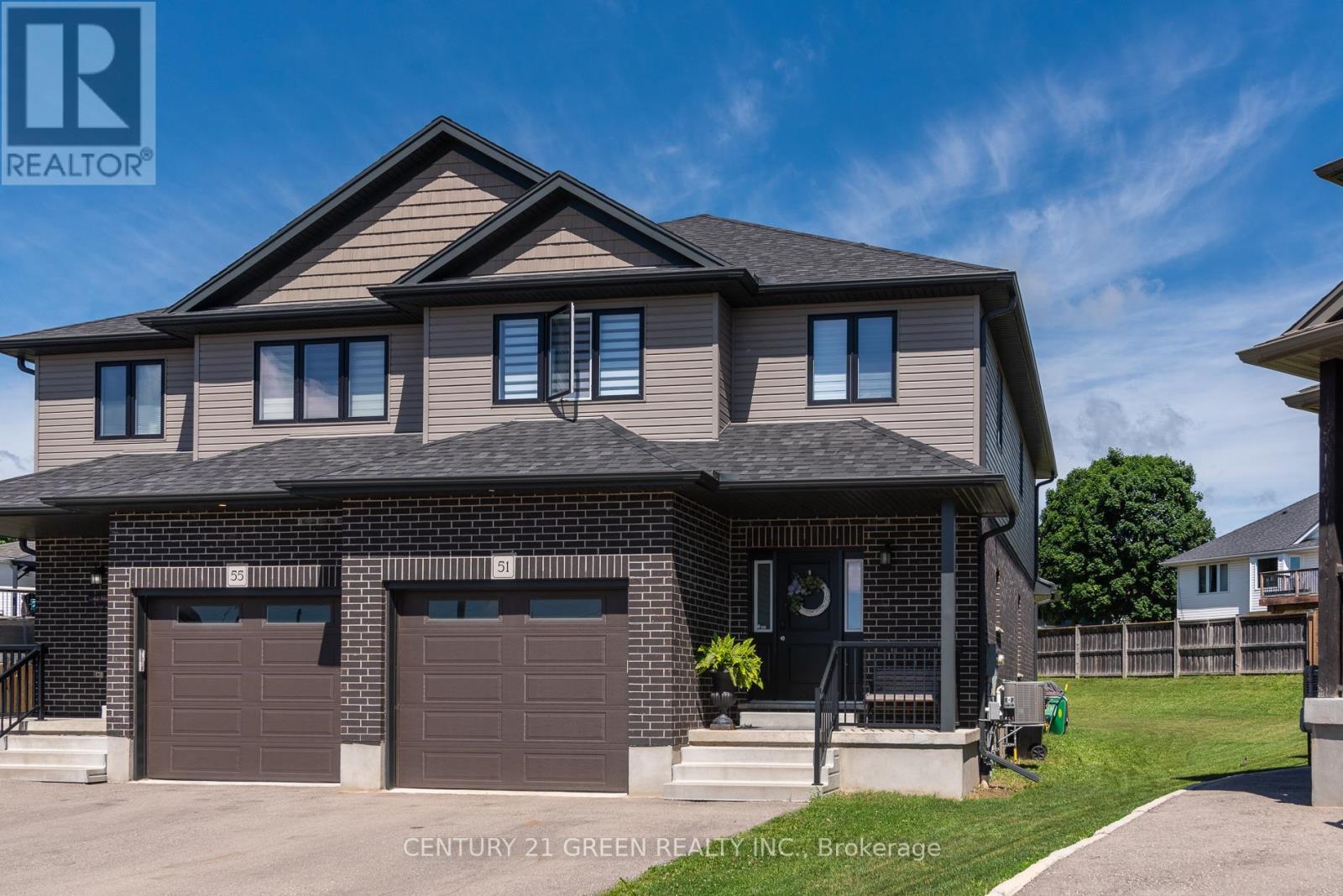 51 CRAB APPLE COURT - 2