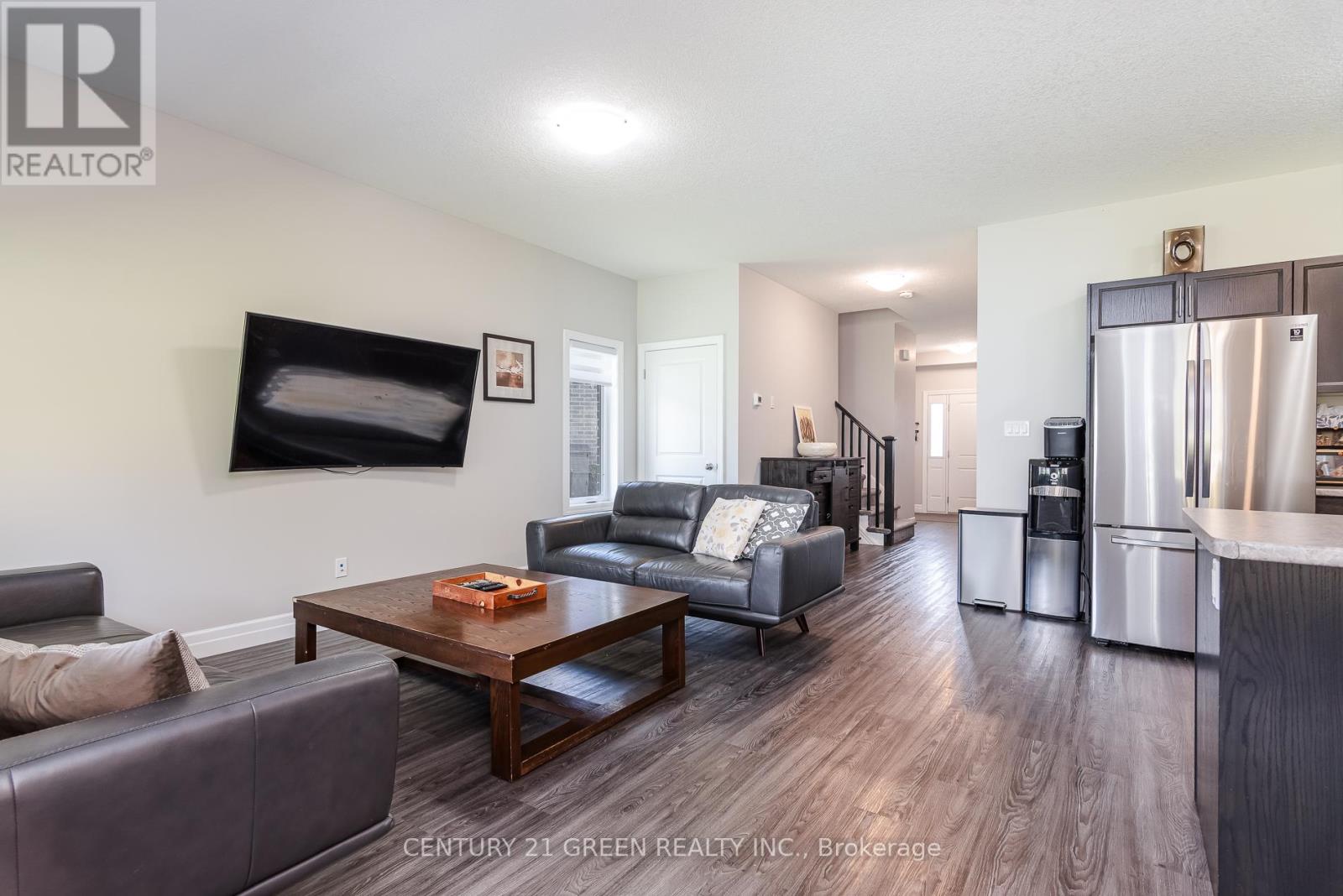 51 CRAB APPLE COURT - 21
