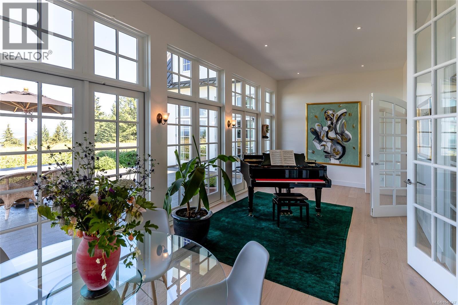 377 Seymour Hts - 12