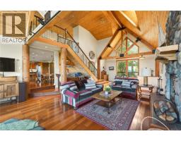 150 Liberty Hall Lane, Salt Spring, BC V8K2H1 Photo 18