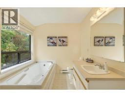 150 Liberty Hall Lane, Salt Spring, BC V8K2H1 Photo 67