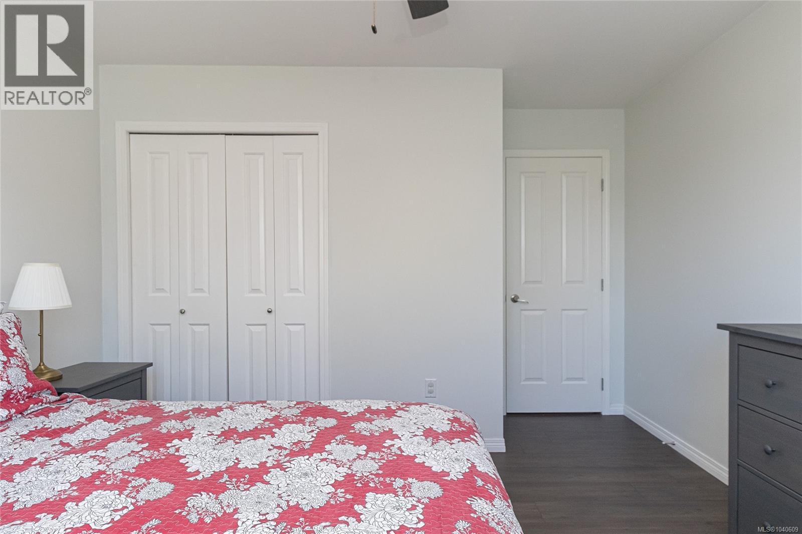 32 Stoneridge Dr, View Royal