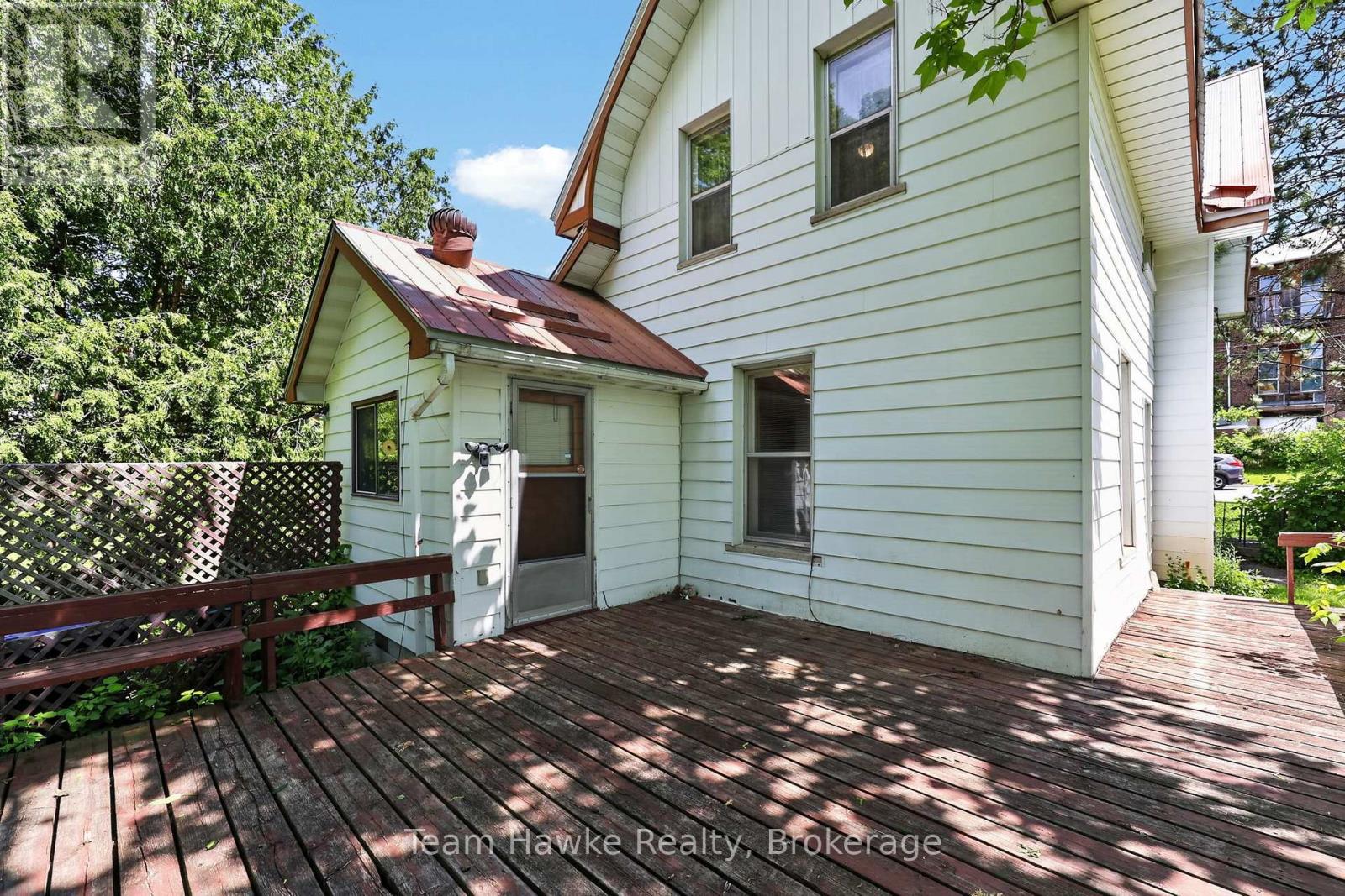 256 MANLY STREET - 32