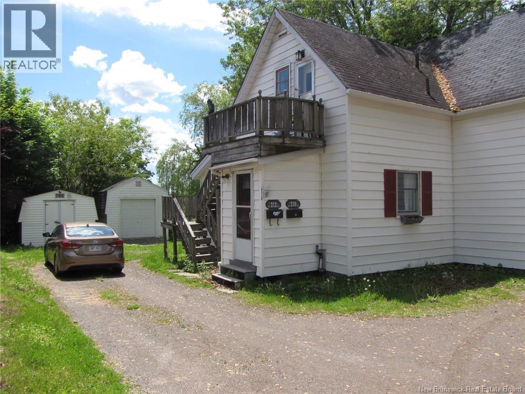 210-212 Pleasant Street - 3