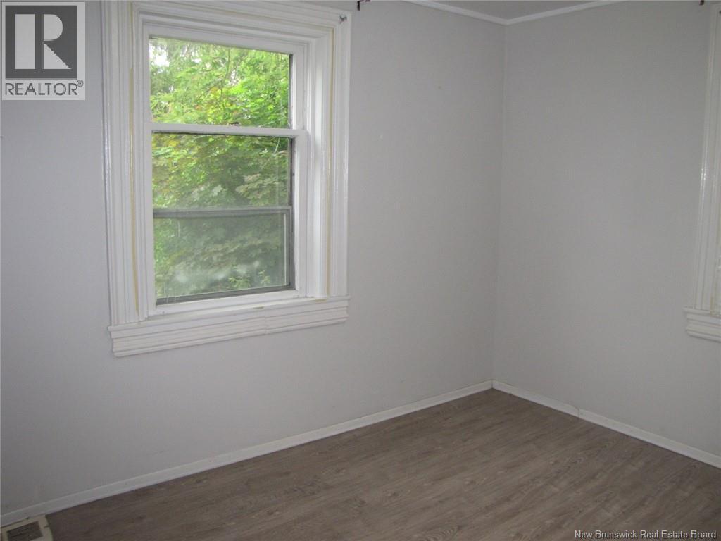 210-212 Pleasant Street - 34
