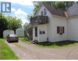 210-212 Pleasant Street, photo 3