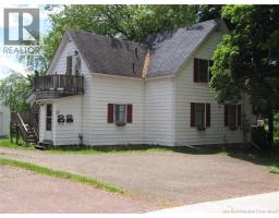 210-212 Pleasant Street, photo 10
