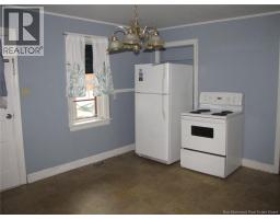 210-212 Pleasant Street, photo 20