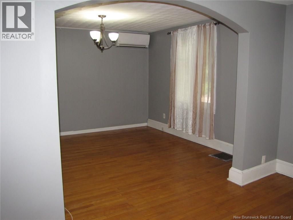 210-212 Pleasant Street - 29