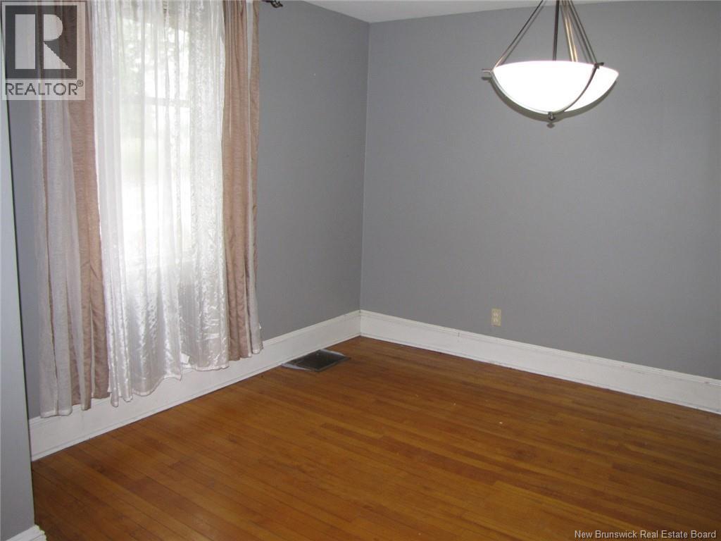 210-212 Pleasant Street - 30