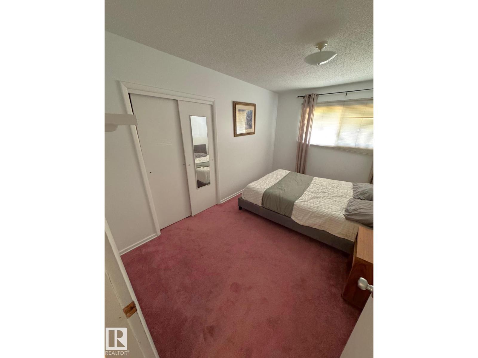 5093 45 ST - 13