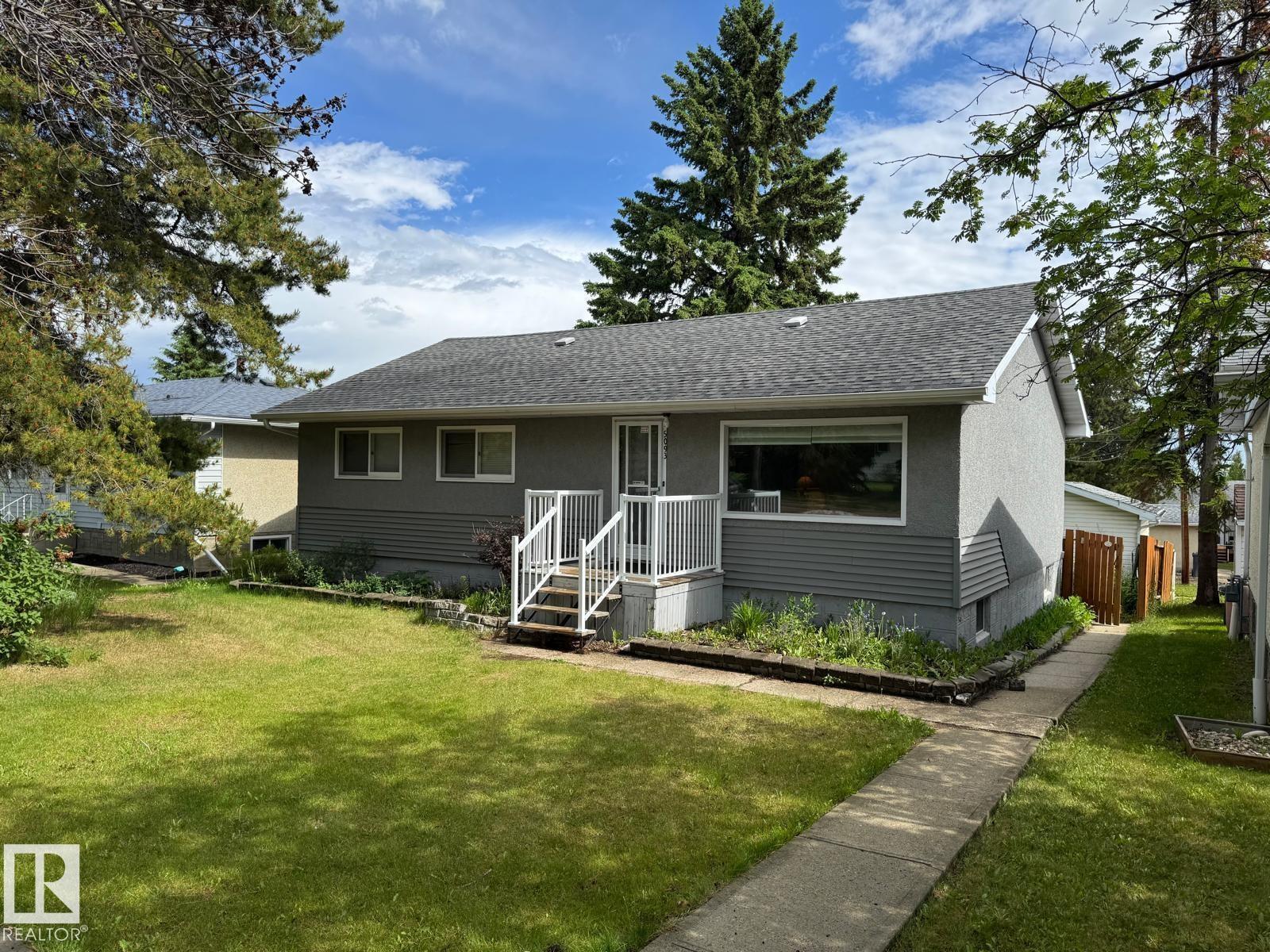 5093 45 ST - 41