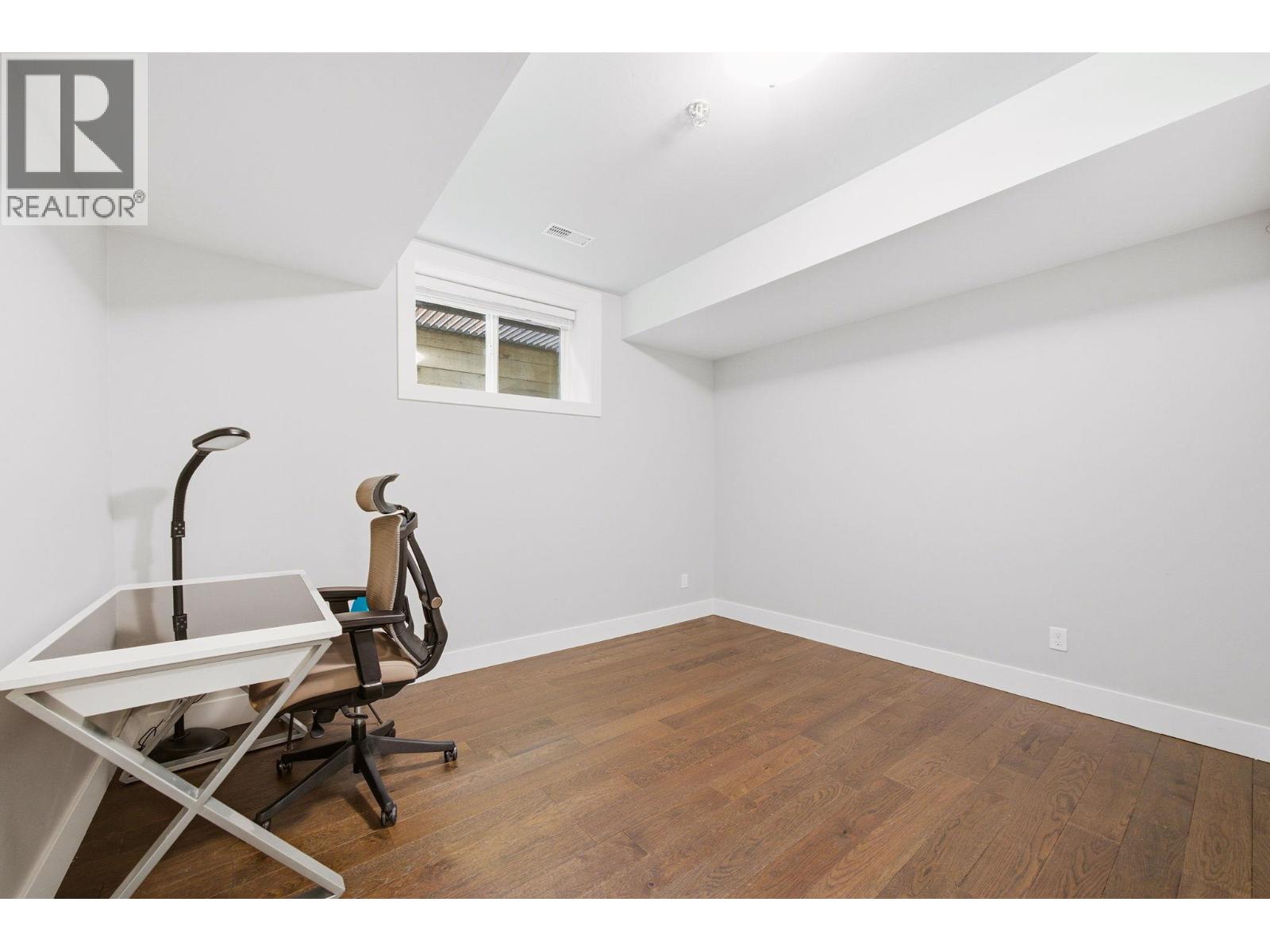 4072 COAST MERIDIAN ROAD, Port Coquitlam