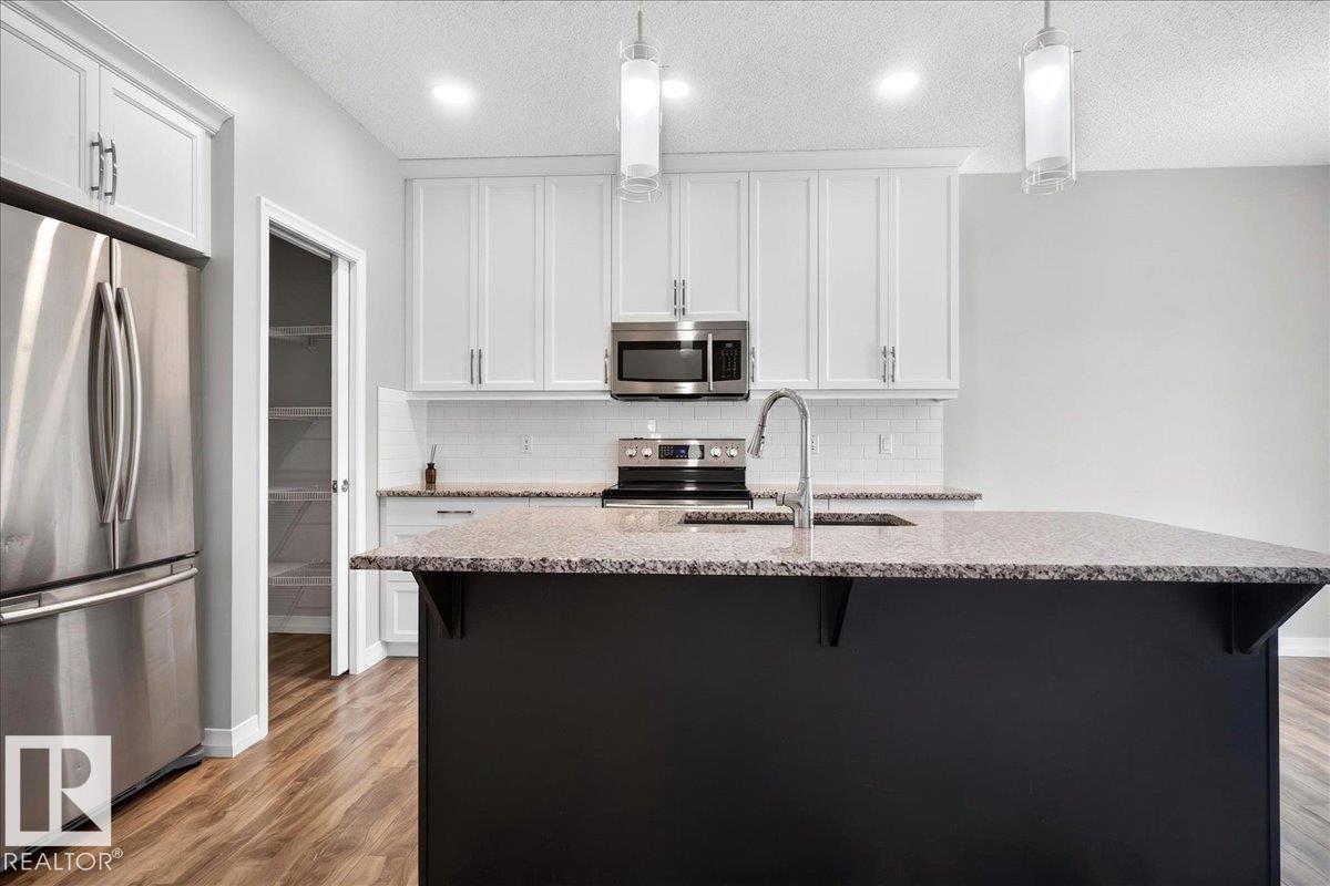 17203 71 ST NW - 18
